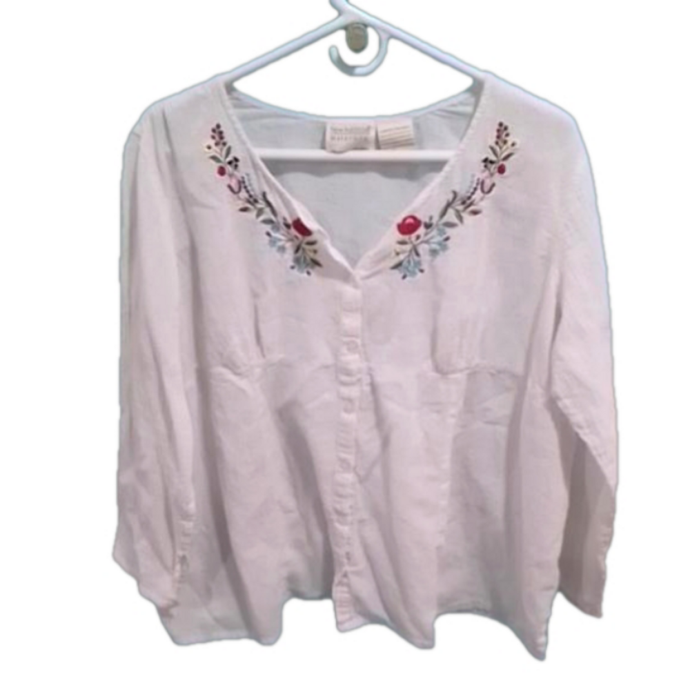 ( 268)  New Addition maternity white floral embroidered blouse